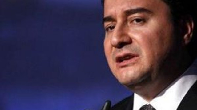 Babacan'dan analistlere çağrı