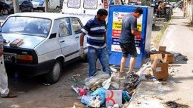 Gülen'in kitapları çöpte bulundu !