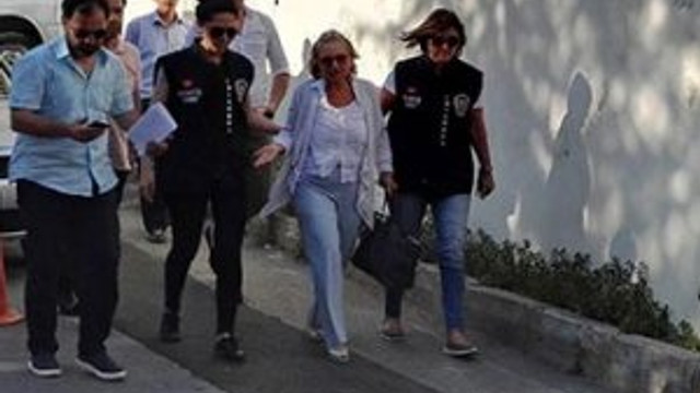 Gözaltına alınan Nazlı Ilıcak'tan ilk açıklama !