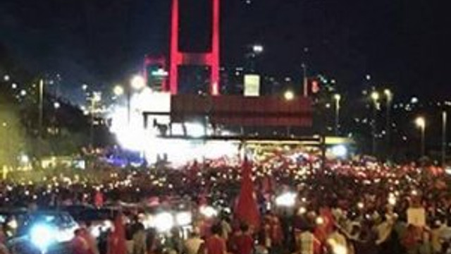 Darbeciler 'Köprüyü hava uçur' emri vermiş