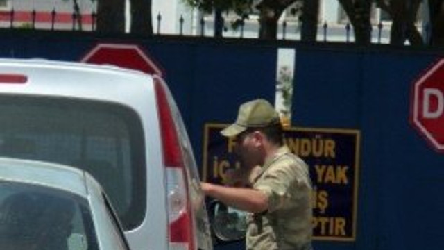 Şanlıurfa'da operasyon: 63 rütbeli gözaltında