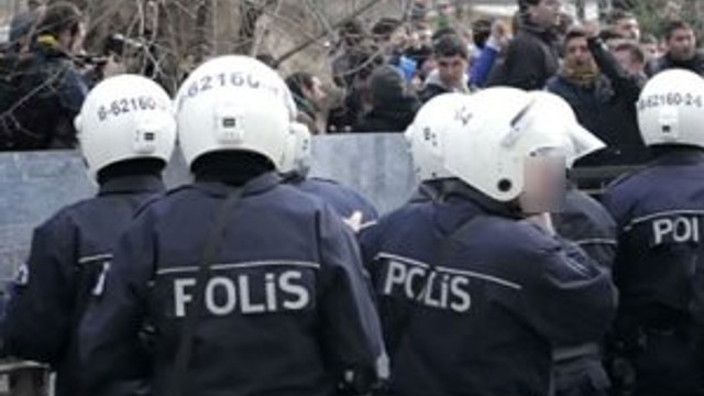 FETÖ'ye operasyon: 28 polis tutuklandı