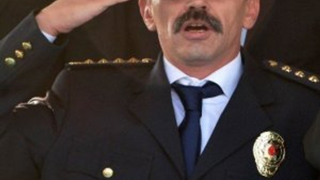 Emniyet Müdüründen görülmemiş hareket