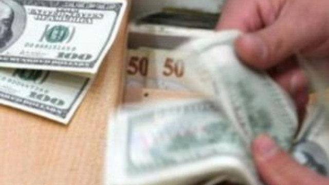 Dolar, euro güne böyle başladı