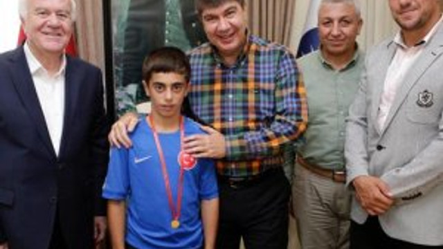Milli İrade’nin kalesi Antalya’da nöbet sürüyor