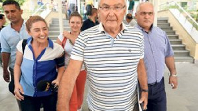 Deniz Baykal: Gülen'in samimiyetine inanıyorum
