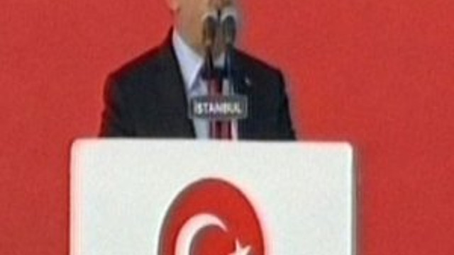 Başbakan Yıldırım: "Bizi öldürmeyen her darbe..."