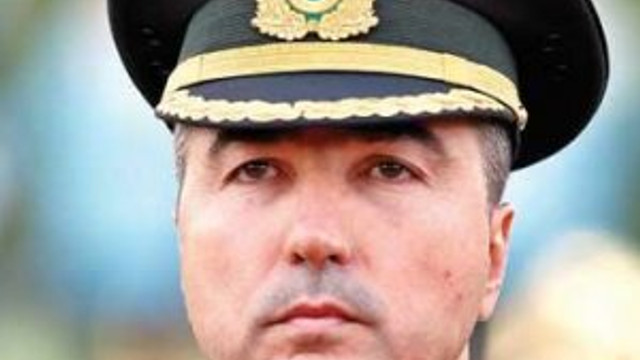 "Niye ateş etmiyorsun şerefsiz"