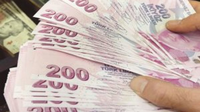 Konut kredisi faizleri %1'in altına indi !
