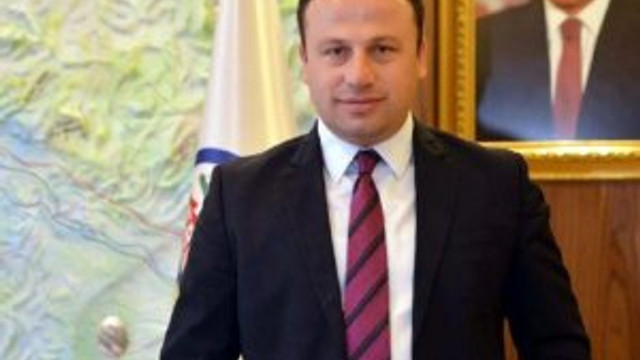 Belediye Başkanı FETÖ'den gözaltına alındı