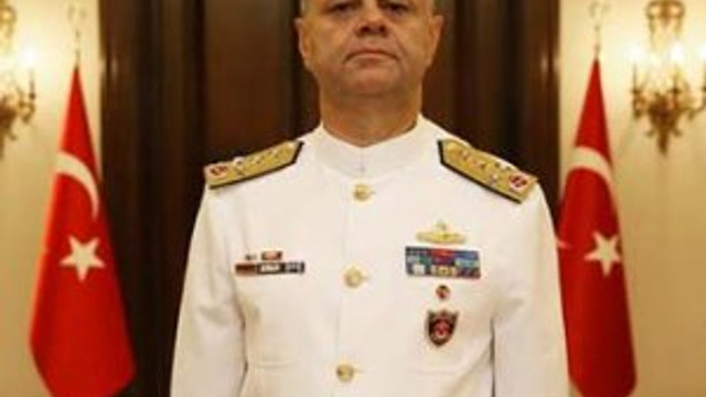 Oramiral Bostanoğlu'nu kurtaran mesaj !