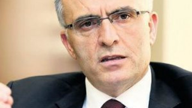 "Üstüne basa basa söylemek lazım"