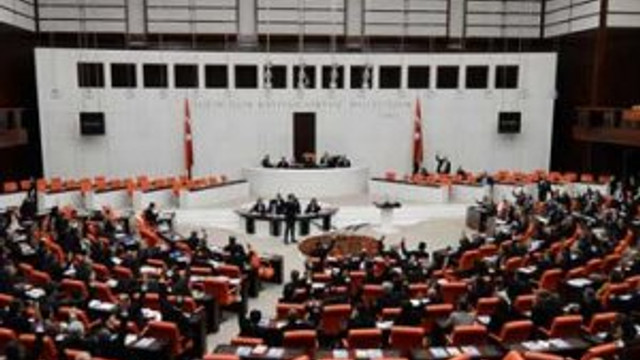 AK Parti'de rektör hareketliliği !