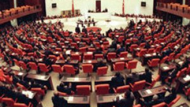 Torba yasa Meclis'ten geçti
