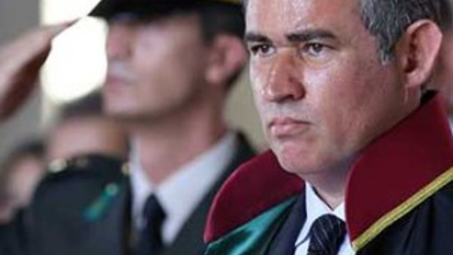 Feyzioğlu: Olaylar şezlongdan göründüğü gibi değil