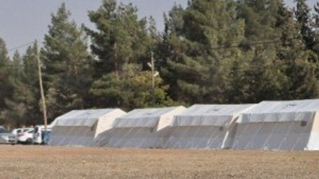 Suriye sınırına sahra hastanesi kuruldu