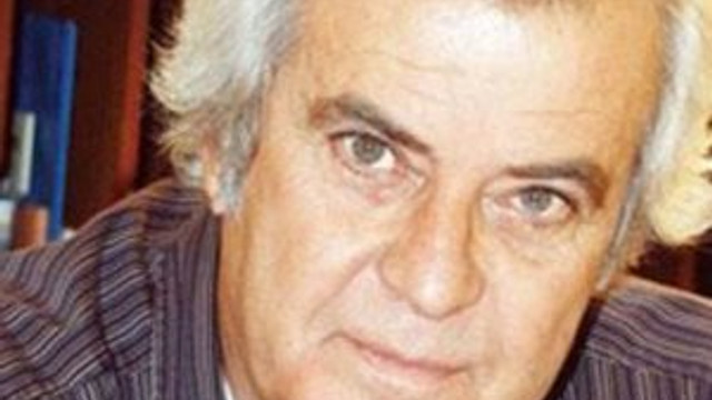 Usta oyuncu Tarık Akan'dan üzücü haber