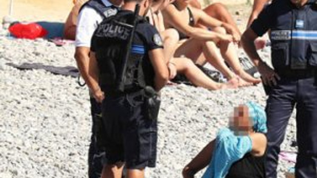 Fransa'da burkini yasağı askıya alındı