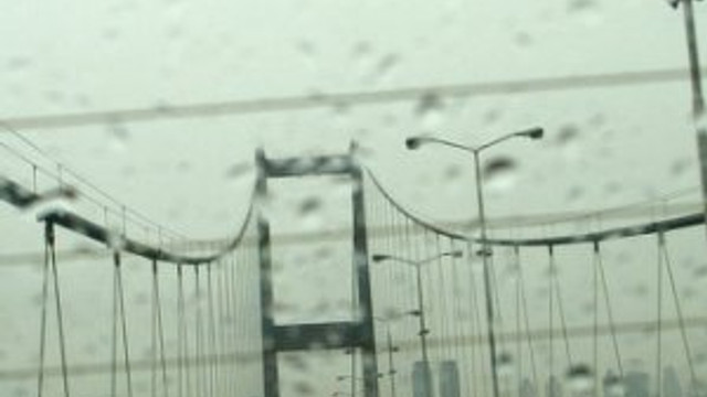 Meteoroloji İstanbul için saat verdi
