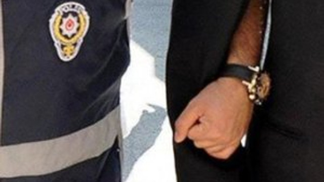 Bakanlıkta 9 zanlıya FETÖ tutuklaması