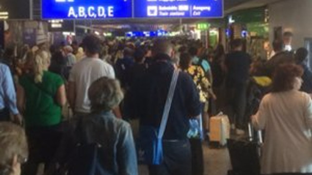 Almanya'da bomba alarmı !