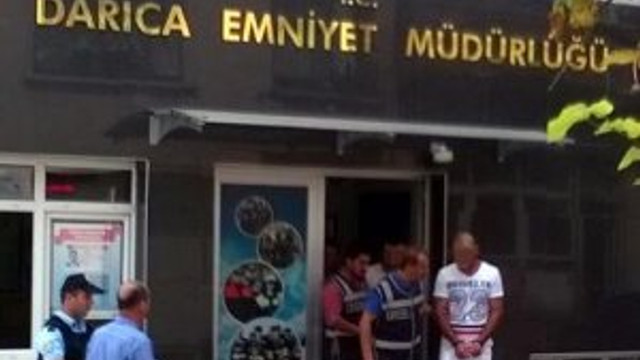 Kabin memuruna çıplak şantaj rezaleti