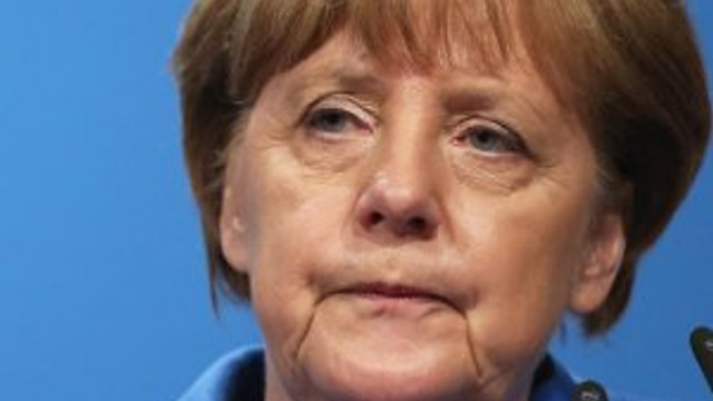 Merkel'den Türkiye'ye: Ermeni Soykırımı kararına saygı duyun