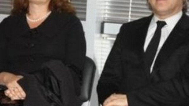 Can Dündar'ın eşine yurt dışı yasağı