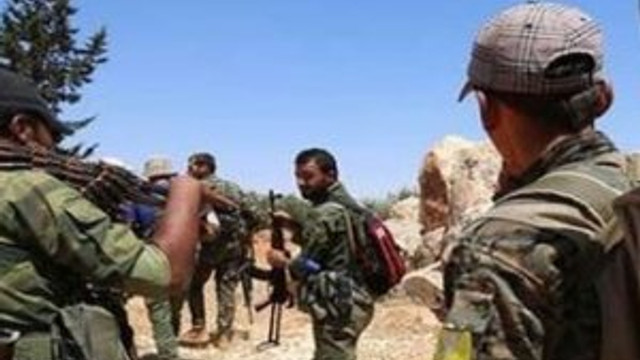IŞİD'in Türkiye sınırı ile teması kesildi