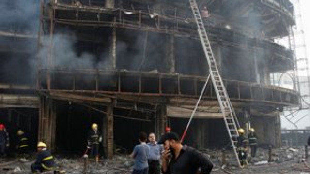 Bomba yüklü araçla saldırdılar: 7 ölü