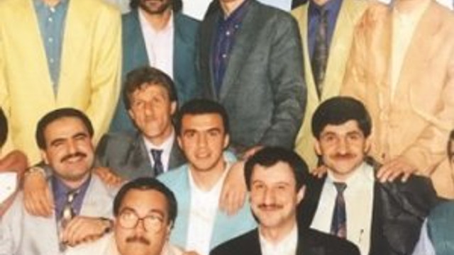Adil Öksüz'ün futbolcularla fotoğrafı ortaya çıktı