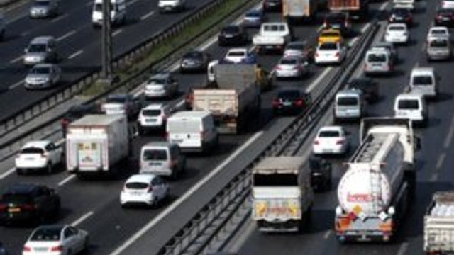 İstanbullular dikkat ! 55 bin servis trafiğe çıkıyor