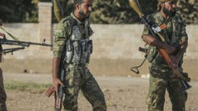 Fırat Kalkanı'nda çatlak ! Çekildiler...