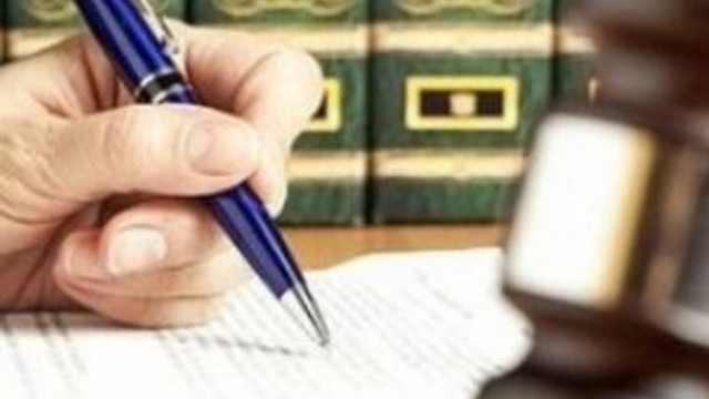 5 öğretmen daha açığa alındı