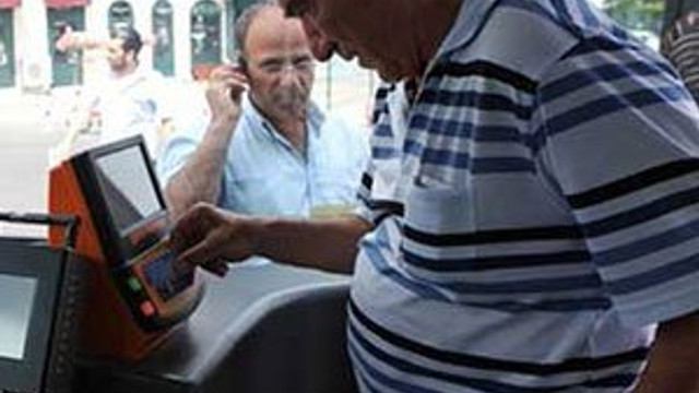 "Ücretsiz seyahat" karar için kimlik yetecek !