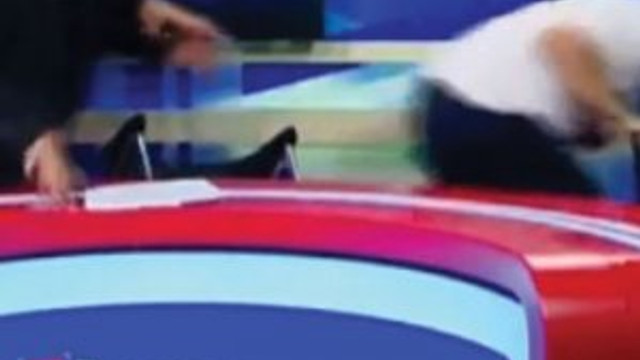 Canlı yayında kavga çıktı