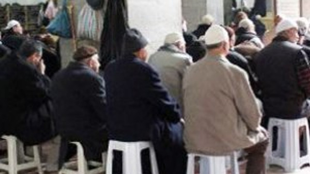 Diyanet İşleri Başkanlığı: ''Sandalyede namaz olmaz''