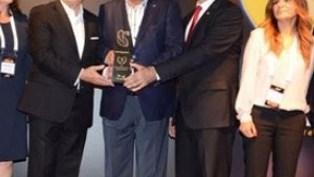Sarıyer Belediye Başkanı Şükrü Genç'e büyük onur