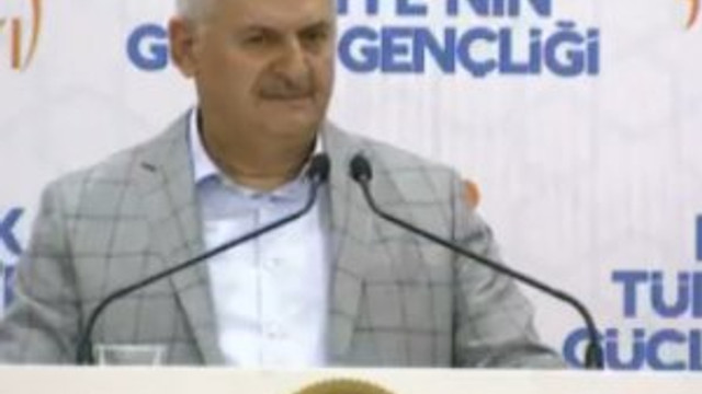 Başbakan: "Geleceğiniz varsa göreceğiniz de var"