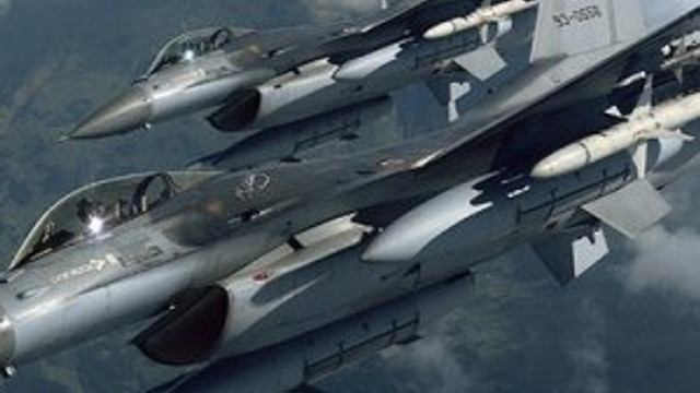 Zap bölgesinde PKK'ya bomba yağmuru