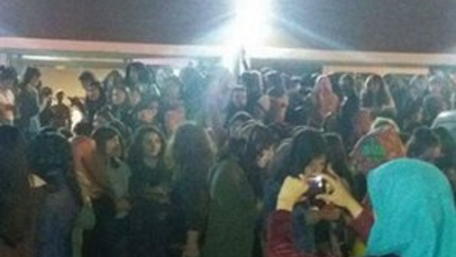 Üniversite yurdunda ''kız kaçırma'' eylemi
