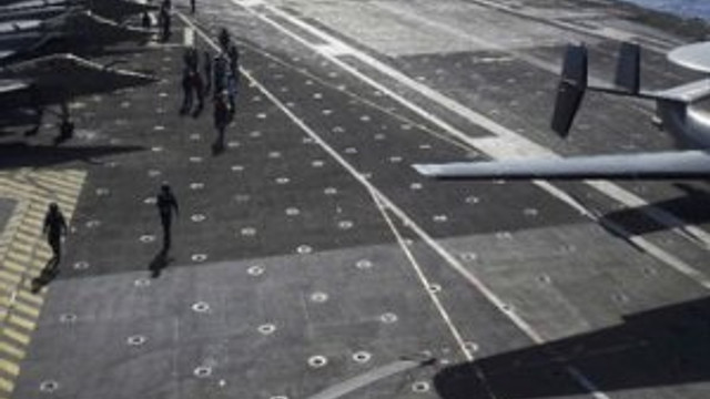 Avrupa'nın en büyük uçak gemisi Kıbrıs'ta