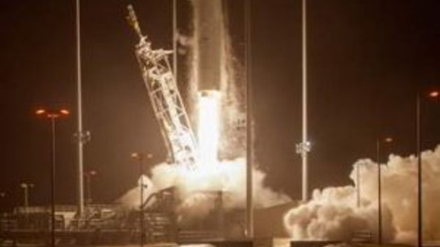 NASA ''Antares''i fırlattı