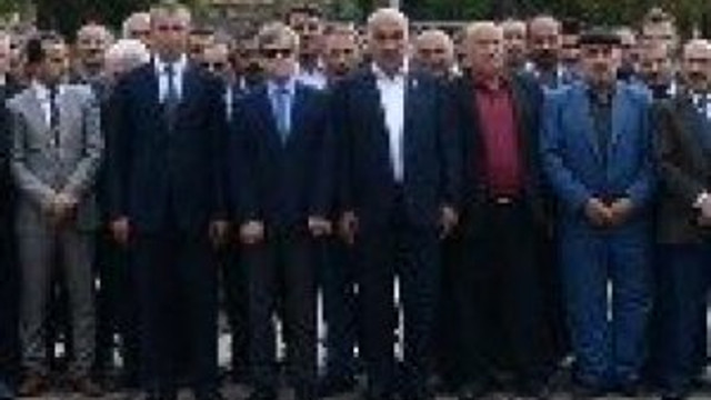 Bitlis'li muhtarlar 19 Ekim'i törenle kutladı