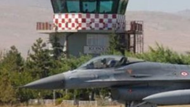 3. Ana Jet Üs Komutanlığında 40 asker gözaltında