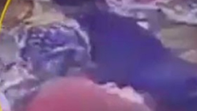 4 çocuk annesi kadına ''düzgün yürü'' dayağı