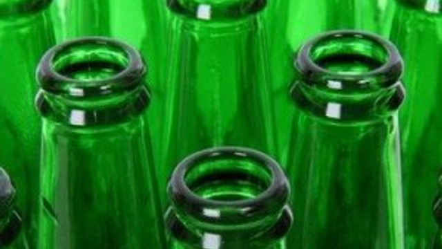 Makatından soda şişesi çıkartıldı