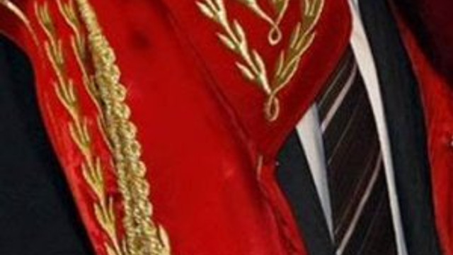 10 avukat gözaltına alındı