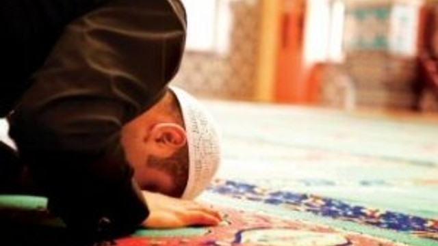 Diyanet'ten namaz saati uyarısı: 1 saat daha ekleyin