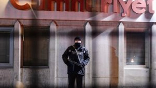 Cumhuriyet Gazetesi'ne terör operasyonu